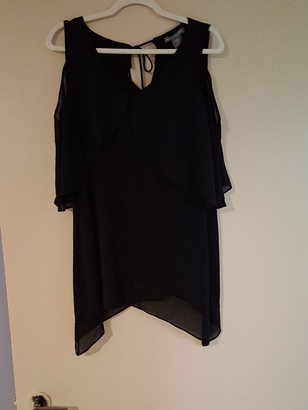 Kate & Mallory Black Cold-Shoulder Chiffon Top
